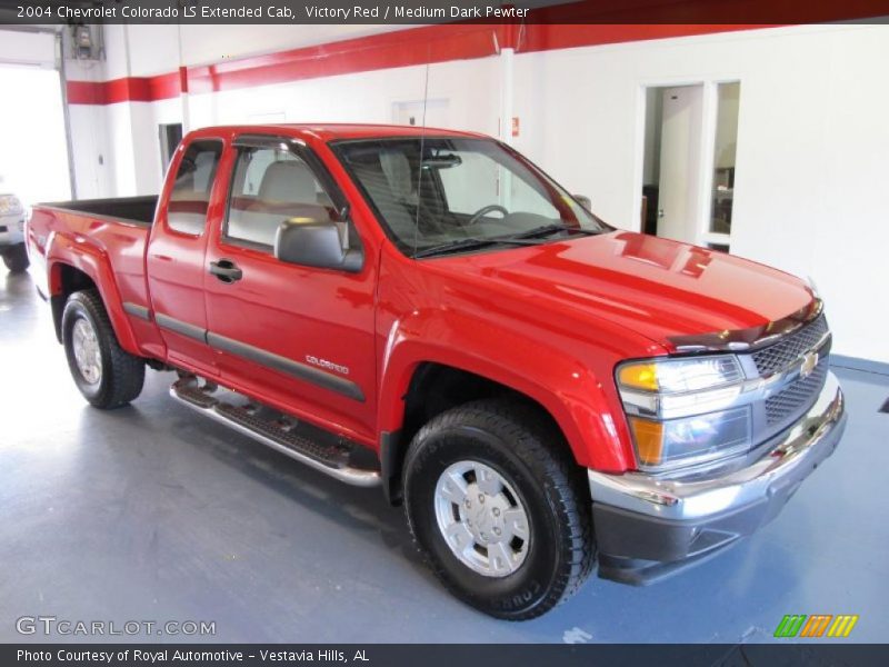 Victory Red / Medium Dark Pewter 2004 Chevrolet Colorado LS Extended Cab