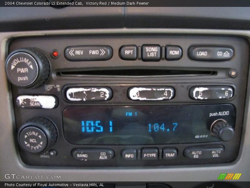 Victory Red / Medium Dark Pewter 2004 Chevrolet Colorado LS Extended Cab