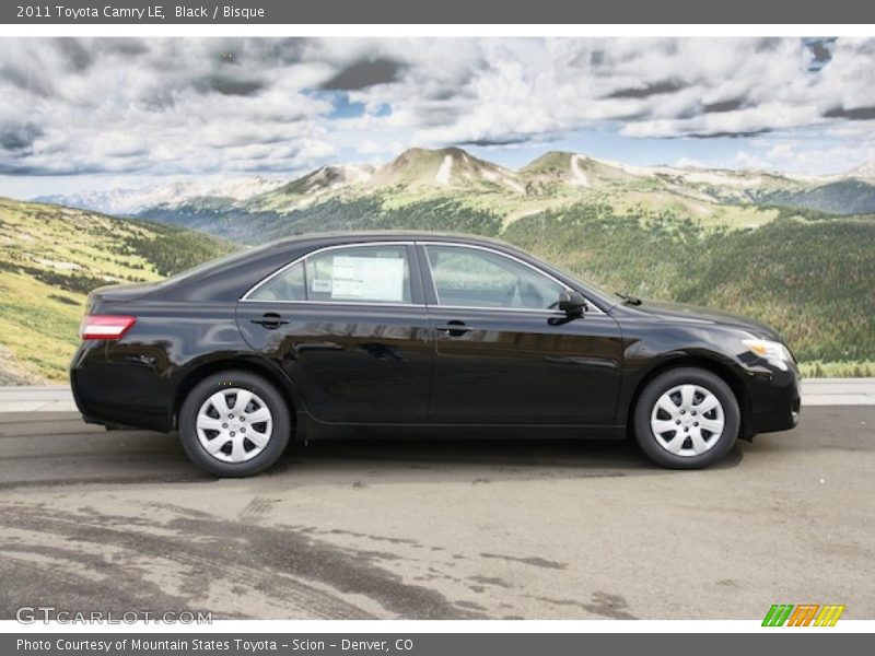 Black / Bisque 2011 Toyota Camry LE