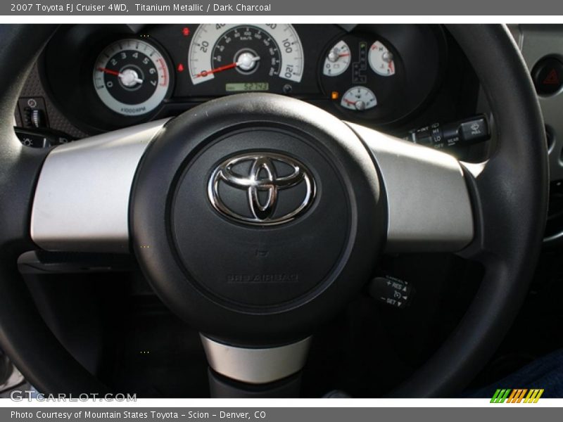 Titanium Metallic / Dark Charcoal 2007 Toyota FJ Cruiser 4WD