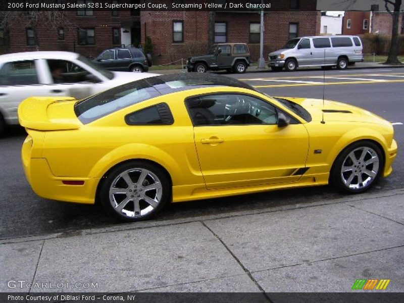 Screaming Yellow / Dark Charcoal 2006 Ford Mustang Saleen S281 Supercharged Coupe