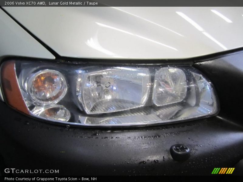 Lunar Gold Metallic / Taupe 2006 Volvo XC70 AWD