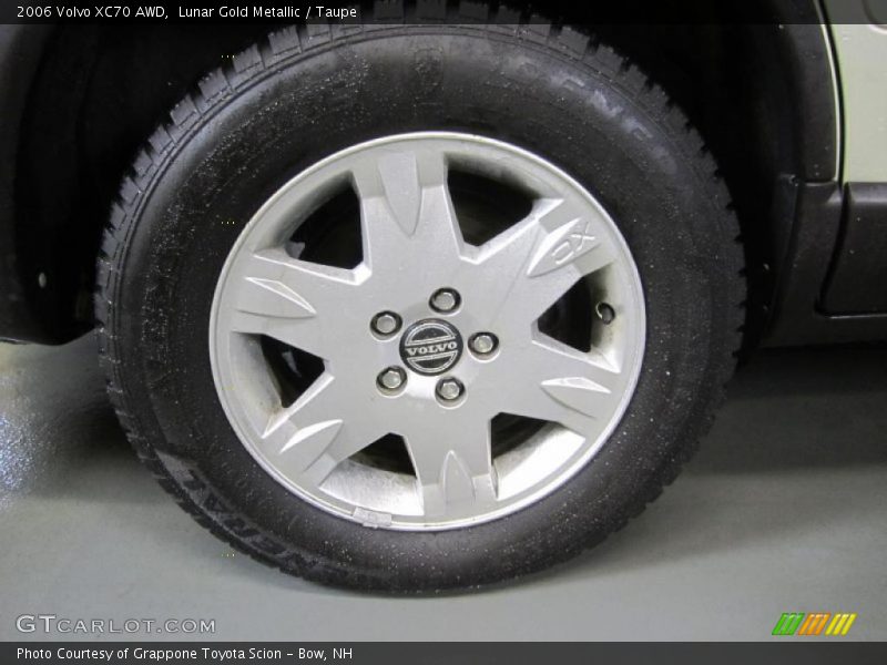 Lunar Gold Metallic / Taupe 2006 Volvo XC70 AWD
