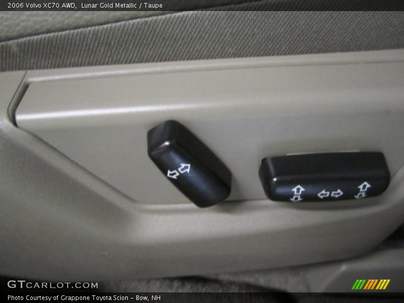 Lunar Gold Metallic / Taupe 2006 Volvo XC70 AWD
