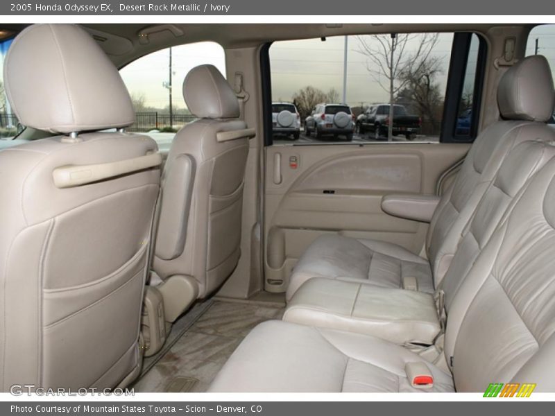 Desert Rock Metallic / Ivory 2005 Honda Odyssey EX