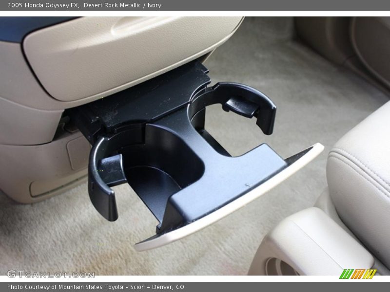 Desert Rock Metallic / Ivory 2005 Honda Odyssey EX
