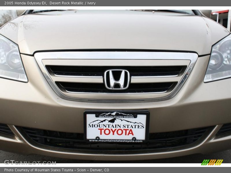 Desert Rock Metallic / Ivory 2005 Honda Odyssey EX