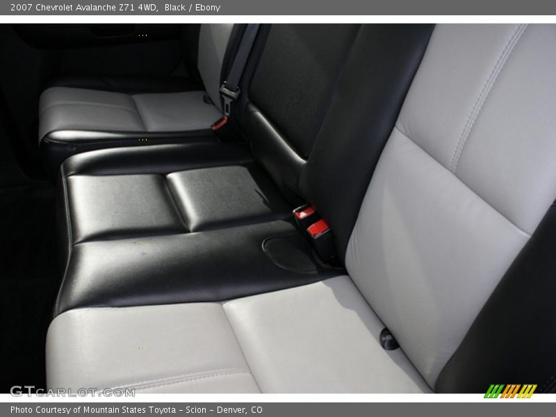 Black / Ebony 2007 Chevrolet Avalanche Z71 4WD