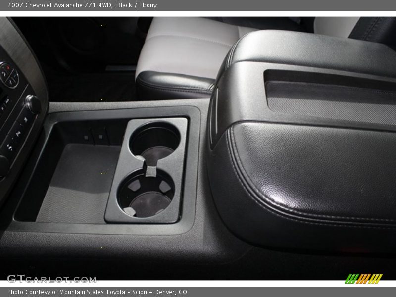 Black / Ebony 2007 Chevrolet Avalanche Z71 4WD