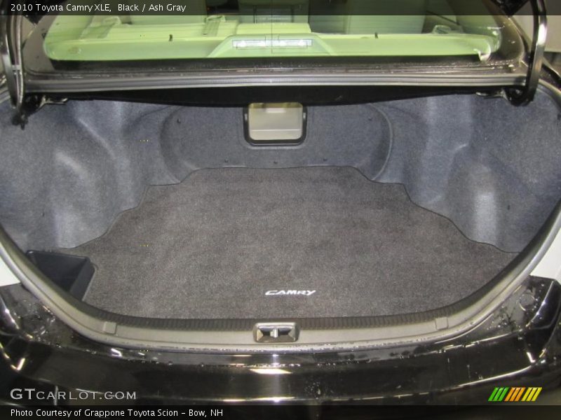 Black / Ash Gray 2010 Toyota Camry XLE