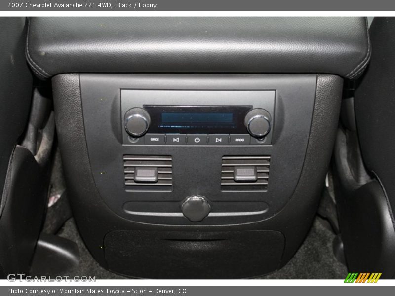 Black / Ebony 2007 Chevrolet Avalanche Z71 4WD