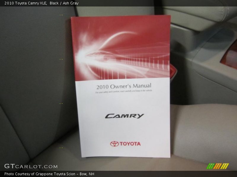 Black / Ash Gray 2010 Toyota Camry XLE