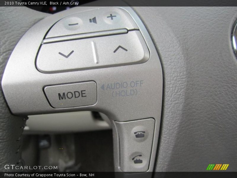 Black / Ash Gray 2010 Toyota Camry XLE