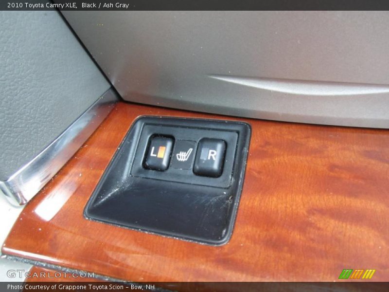 Black / Ash Gray 2010 Toyota Camry XLE