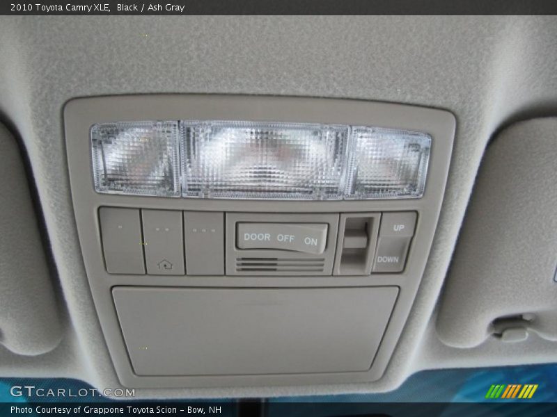 Black / Ash Gray 2010 Toyota Camry XLE
