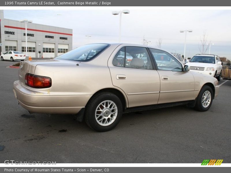 Cashmere Beige Metallic / Beige 1996 Toyota Camry LE Sedan