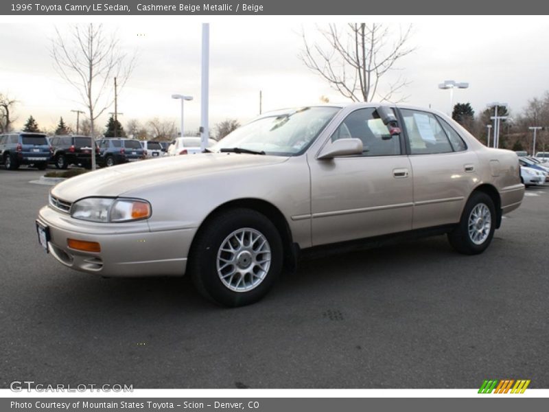 Cashmere Beige Metallic / Beige 1996 Toyota Camry LE Sedan