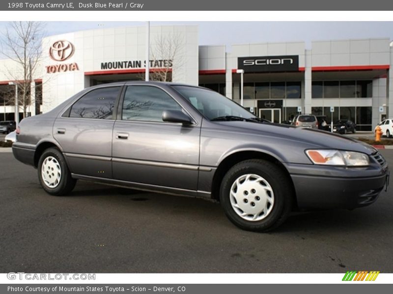 Dusk Blue Pearl / Gray 1998 Toyota Camry LE