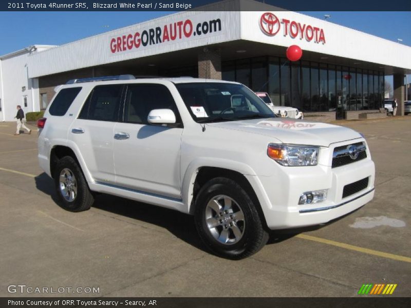 Blizzard White Pearl / Sand Beige 2011 Toyota 4Runner SR5