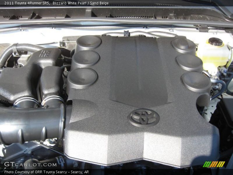 Blizzard White Pearl / Sand Beige 2011 Toyota 4Runner SR5