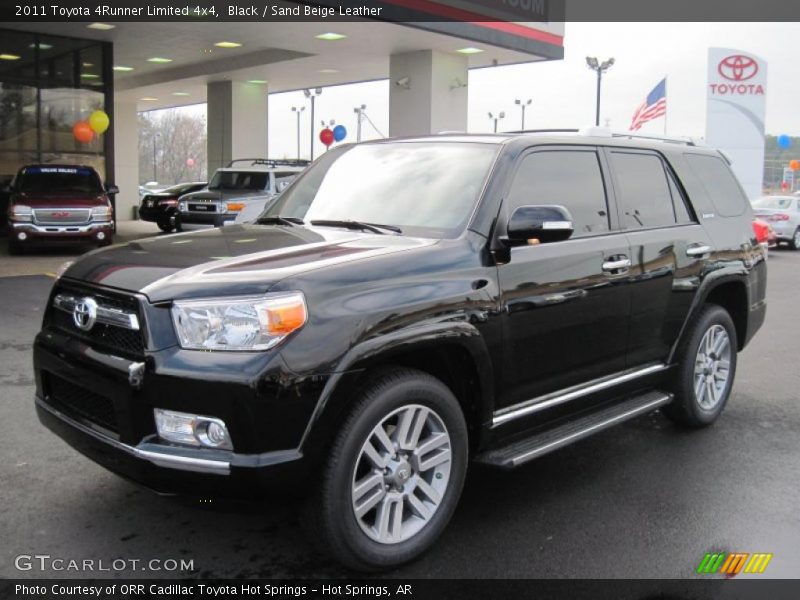 Front 3/4 View of 2011 4Runner Limited 4x4