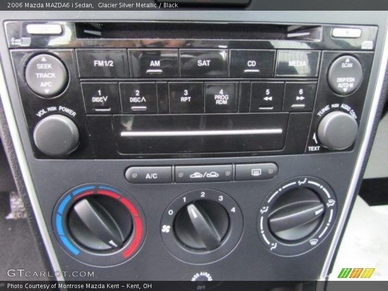 Glacier Silver Metallic / Black 2006 Mazda MAZDA6 i Sedan