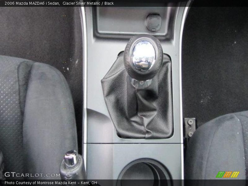 Glacier Silver Metallic / Black 2006 Mazda MAZDA6 i Sedan