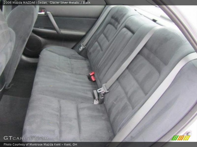Glacier Silver Metallic / Black 2006 Mazda MAZDA6 i Sedan