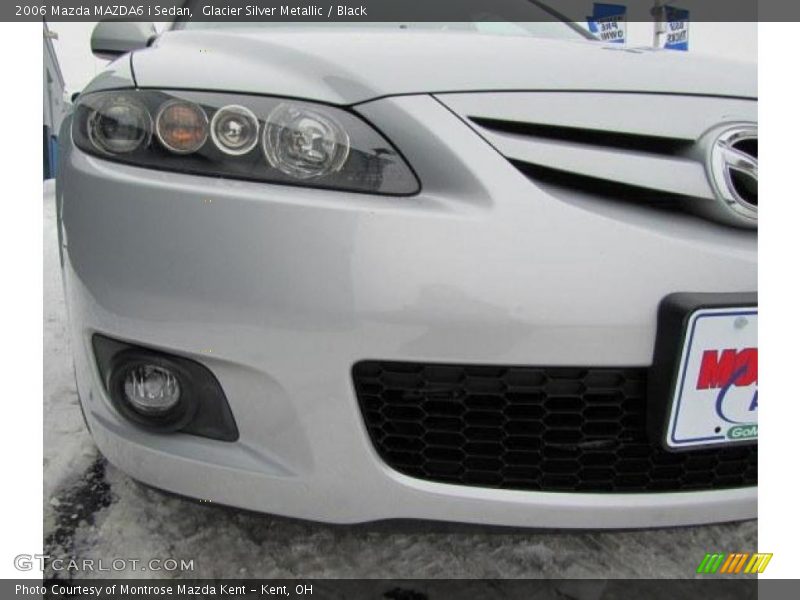Glacier Silver Metallic / Black 2006 Mazda MAZDA6 i Sedan