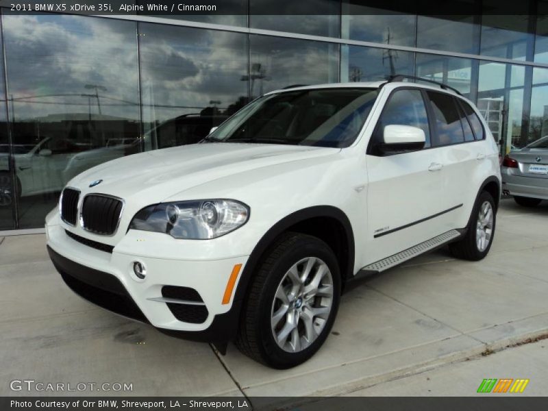 Front 3/4 View of 2011 X5 xDrive 35i