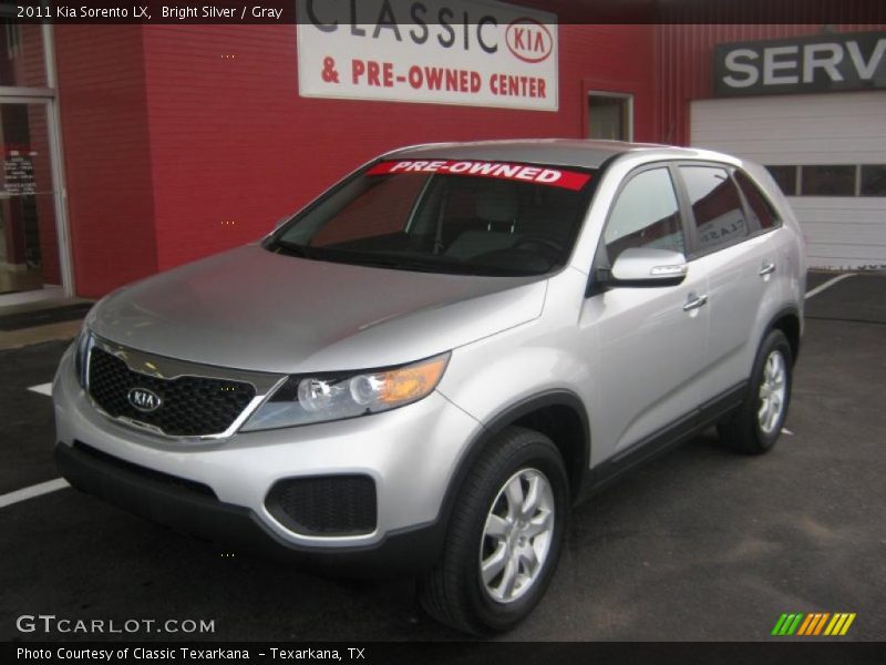 Bright Silver / Gray 2011 Kia Sorento LX