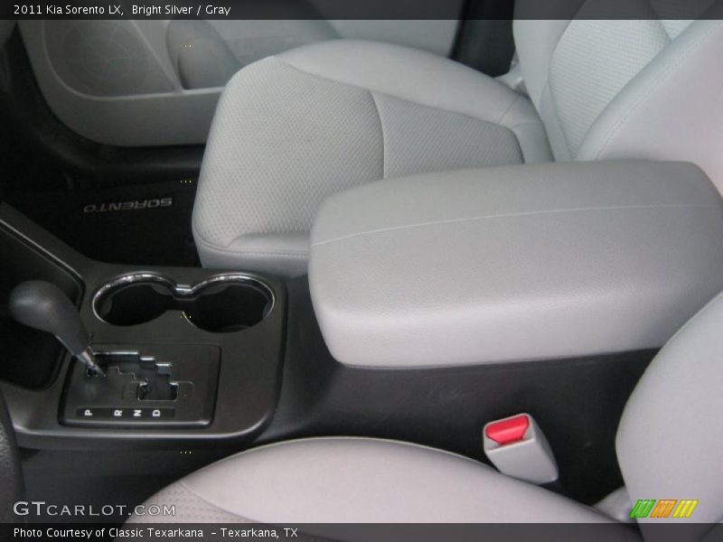 Bright Silver / Gray 2011 Kia Sorento LX