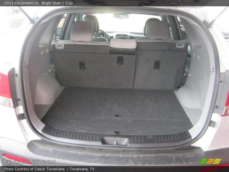 Bright Silver / Gray 2011 Kia Sorento LX