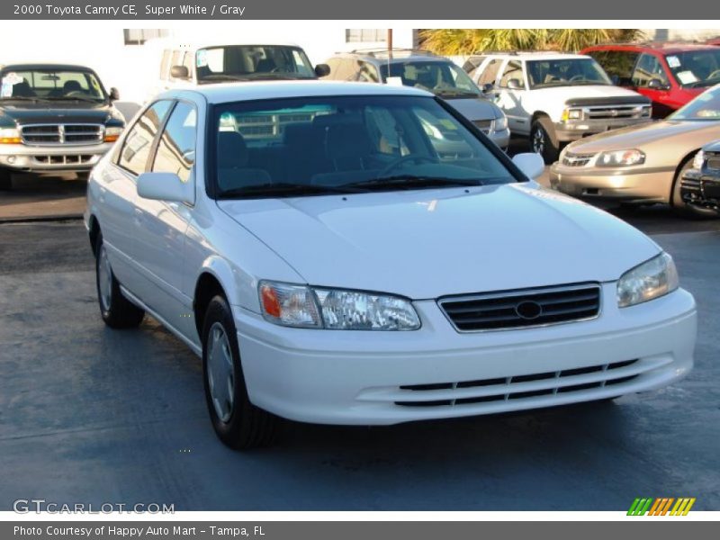 Super White / Gray 2000 Toyota Camry CE