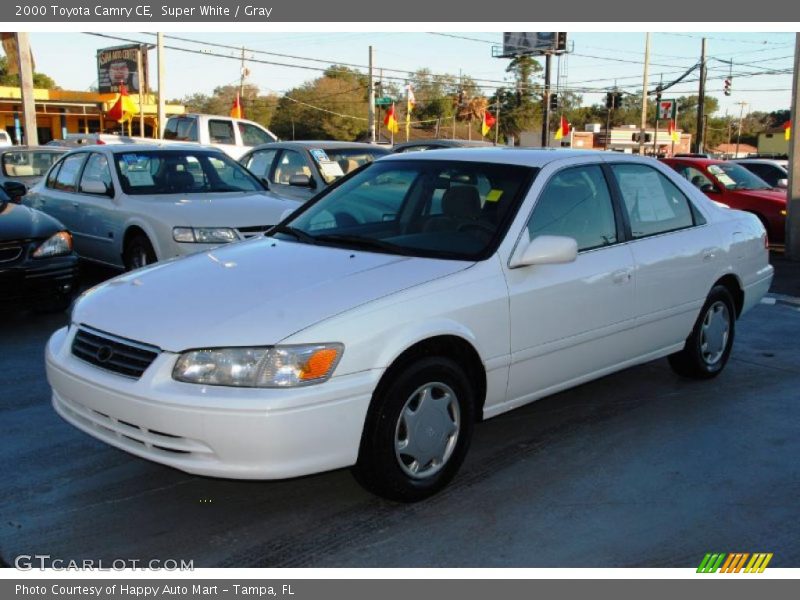 Super White / Gray 2000 Toyota Camry CE