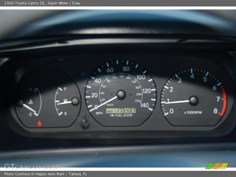 Super White / Gray 2000 Toyota Camry CE
