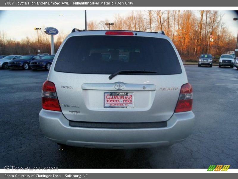 Millenium Silver Metallic / Ash Gray 2007 Toyota Highlander Limited 4WD