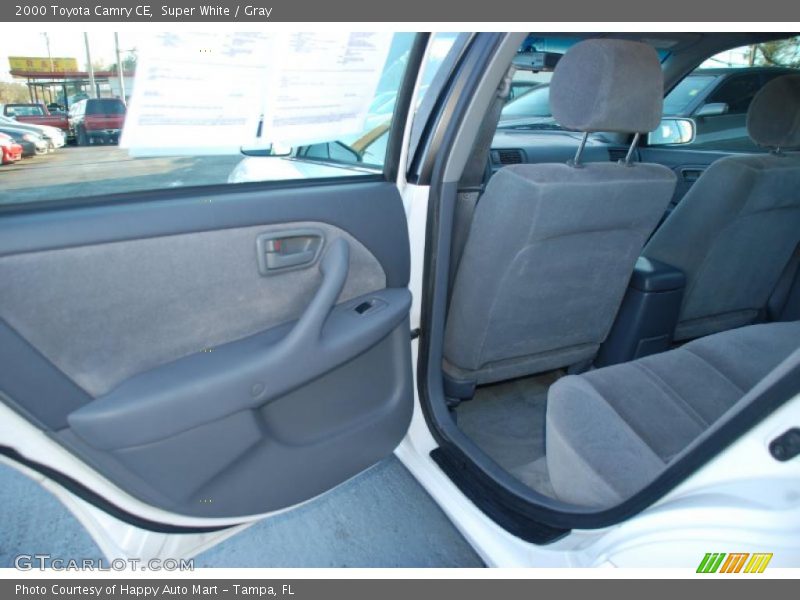 Super White / Gray 2000 Toyota Camry CE