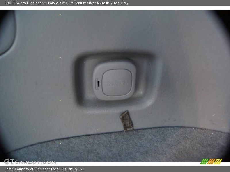Millenium Silver Metallic / Ash Gray 2007 Toyota Highlander Limited 4WD