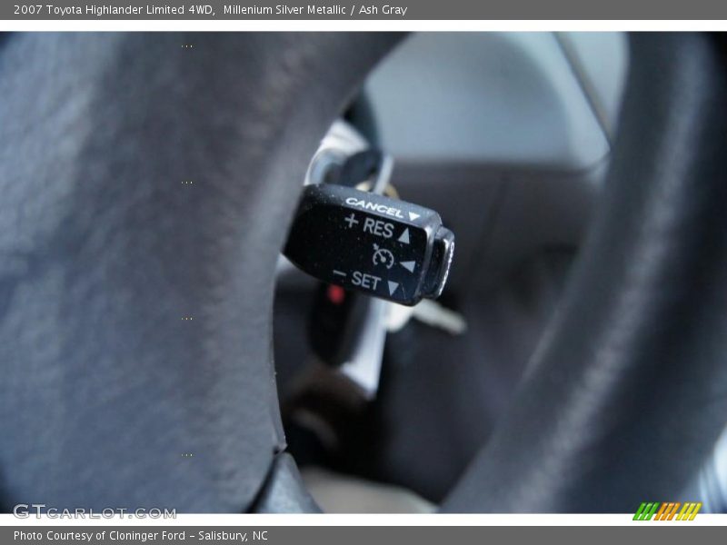 Millenium Silver Metallic / Ash Gray 2007 Toyota Highlander Limited 4WD