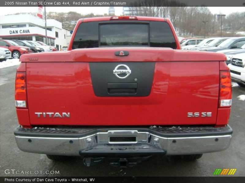Red Alert / Graphite/Titanium 2005 Nissan Titan SE Crew Cab 4x4
