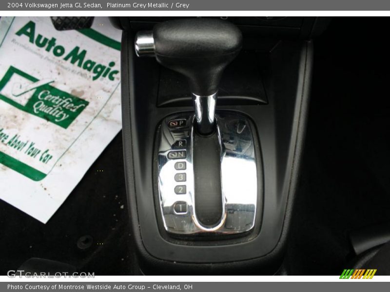 Platinum Grey Metallic / Grey 2004 Volkswagen Jetta GL Sedan