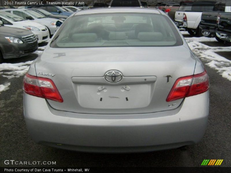 Titanium Metallic / Ash 2007 Toyota Camry LE