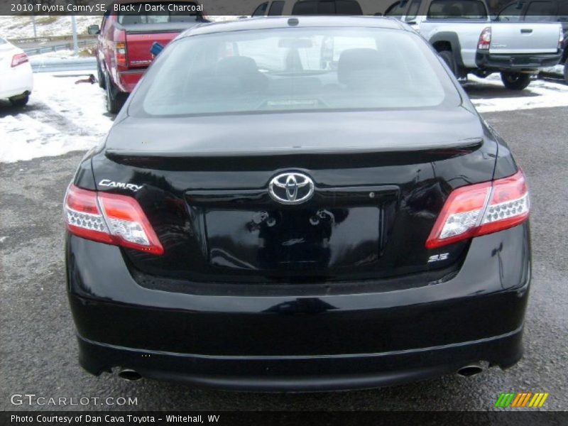 Black / Dark Charcoal 2010 Toyota Camry SE
