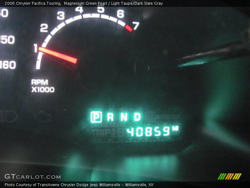 Magnesium Green Pearl / Light Taupe/Dark Slate Gray 2006 Chrysler Pacifica Touring