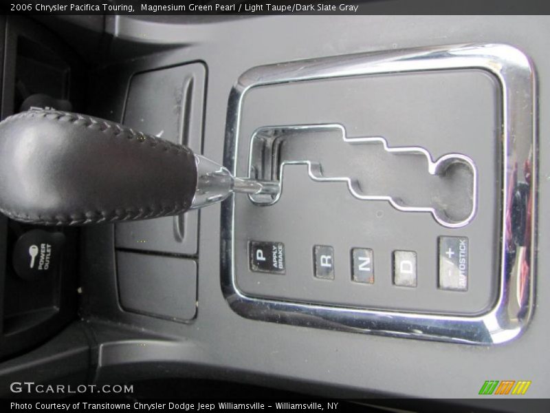 Magnesium Green Pearl / Light Taupe/Dark Slate Gray 2006 Chrysler Pacifica Touring