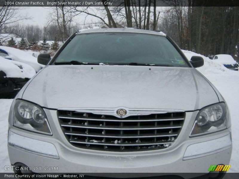 Bright Silver Metallic / Dark Slate Gray 2004 Chrysler Pacifica