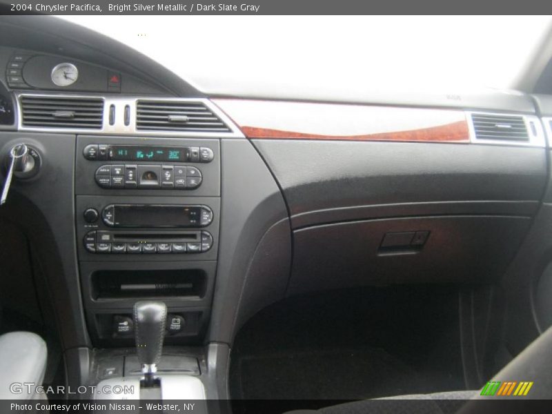 Bright Silver Metallic / Dark Slate Gray 2004 Chrysler Pacifica