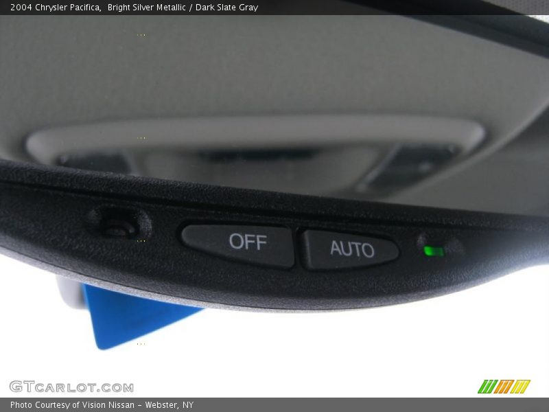 Bright Silver Metallic / Dark Slate Gray 2004 Chrysler Pacifica