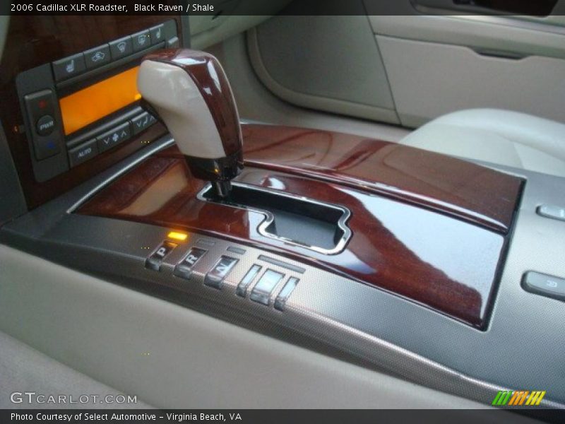  2006 XLR Roadster 5 Speed Automatic Shifter